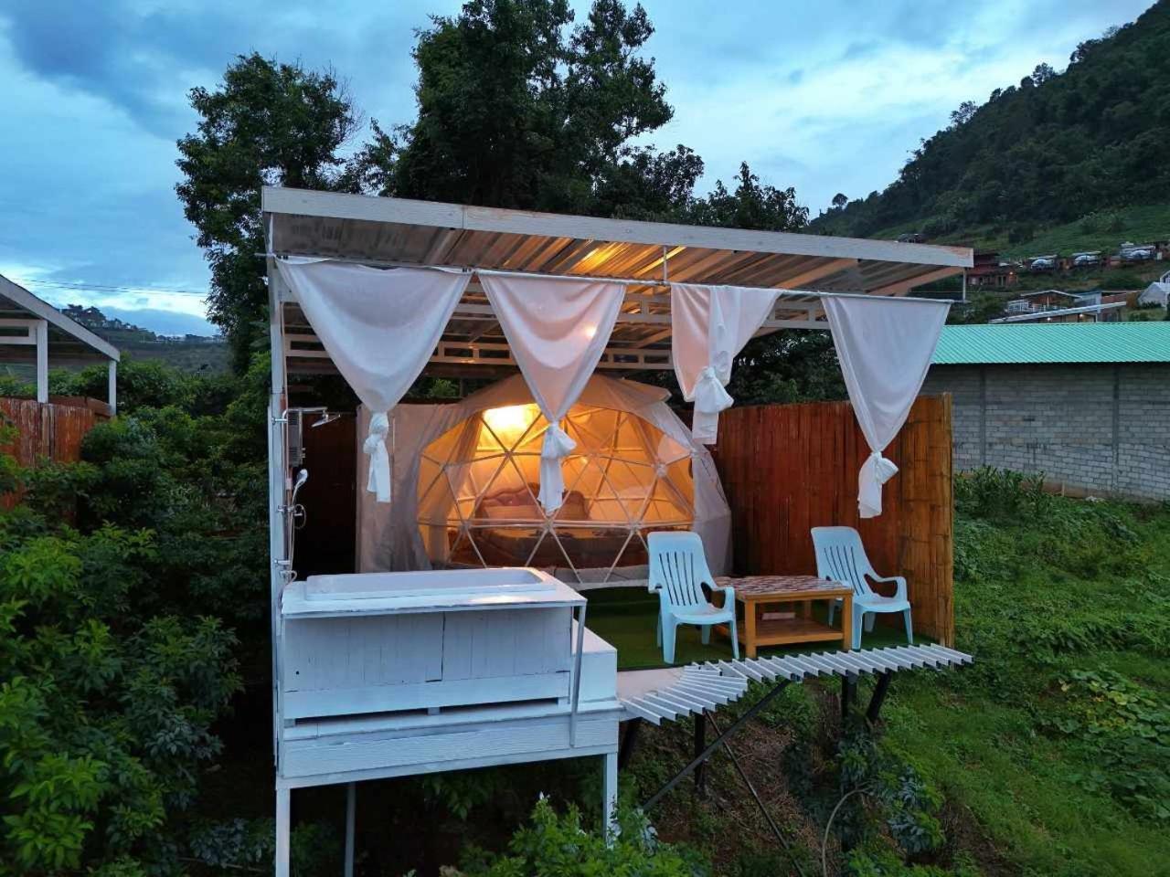ภูวิมาน ม่อนแจ่ม Hotell Mon Jam Eksteriør bilde